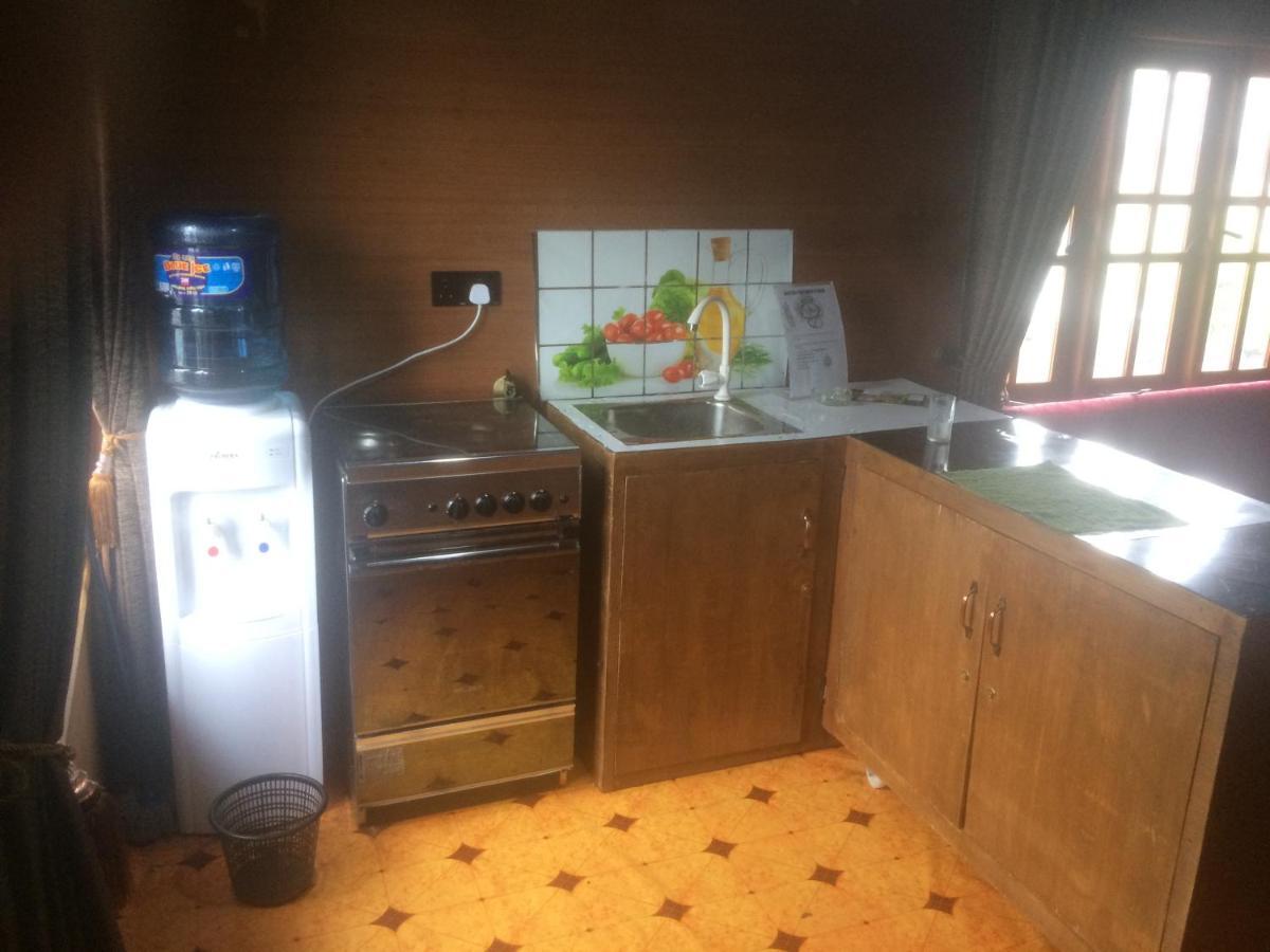 누와라 엘리야 Wood Cabana Nuwaraeliya B&B 외부 사진